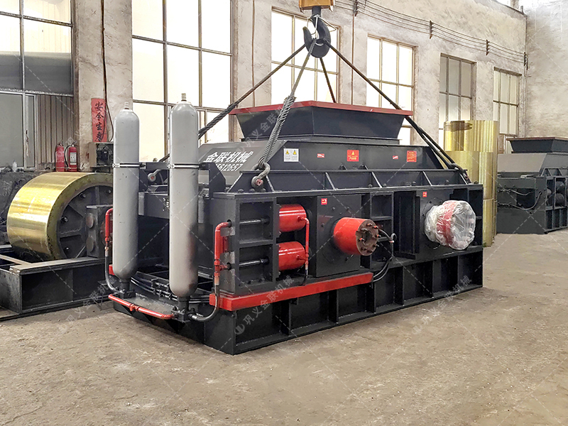 礦用液壓對輥制砂機(jī)如何實(shí)現(xiàn)砂石細(xì)碎與高產(chǎn)雙提升？